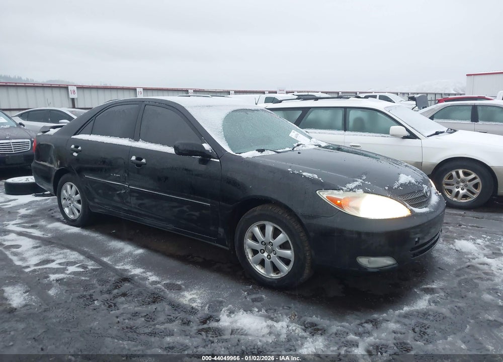 2003 TOYOTA CAMRY XLE V6 VIN: JTDBF30K530111450