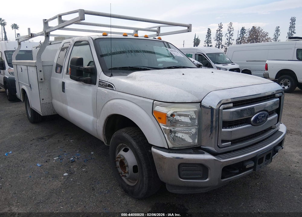 2016 FORD F-350 CHASSIS XLT VIN: 1FD8X3G66GED40451