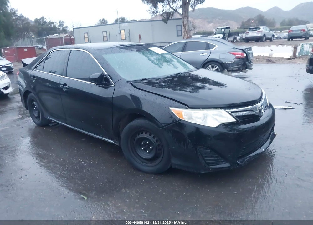 2014 TOYOTA CAMRY LE VIN: 4T1BF1FK2EU844428