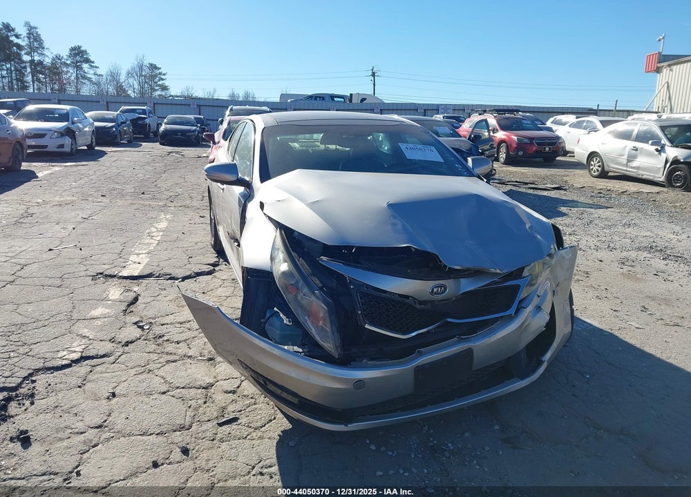 2011 KIA OPTIMA EX VIN: KNAGN4A79B5177085