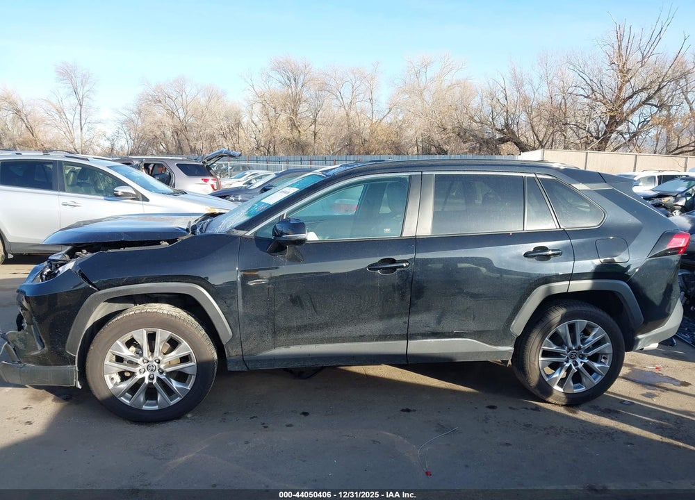 2024 TOYOTA RAV4 XLE PREMIUM VIN: 2T3A1RFV7RW409940