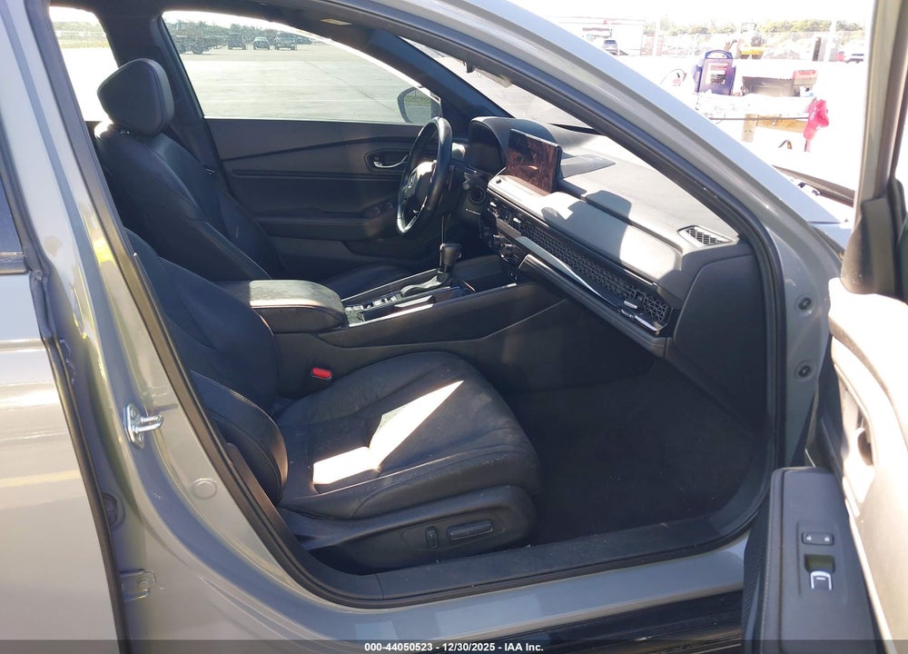 2024 HONDA ACCORD HYBRID SPORT-L VIN: 1HGCY2F72RA018854