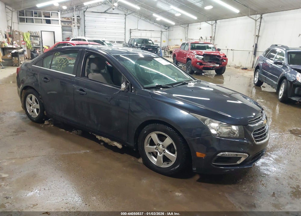 2015 CHEVROLET CRUZE 1LT AUTO VIN: 1G1PC5SBXF7260271
