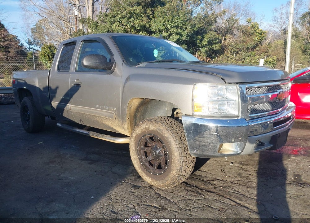 2013 CHEVROLET SILVERADO 1500 LT VIN: 1GCRKSE74DZ103796