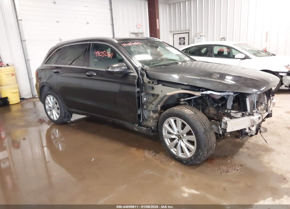 2021 MERCEDES-BENZ GLC 300 4MATIC SUV VIN: W1N0G8EBXMF892399