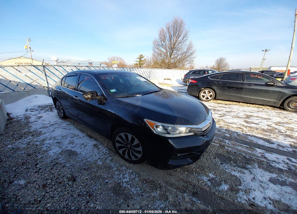 2017 HONDA ACCORD HYBRID EX-L VIN: JHMCR6F51HC011154