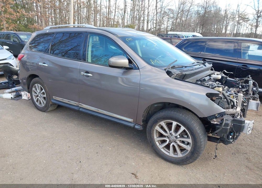 2013 NISSAN PATHFINDER SL VIN: 5N1AR2MM1DC646828