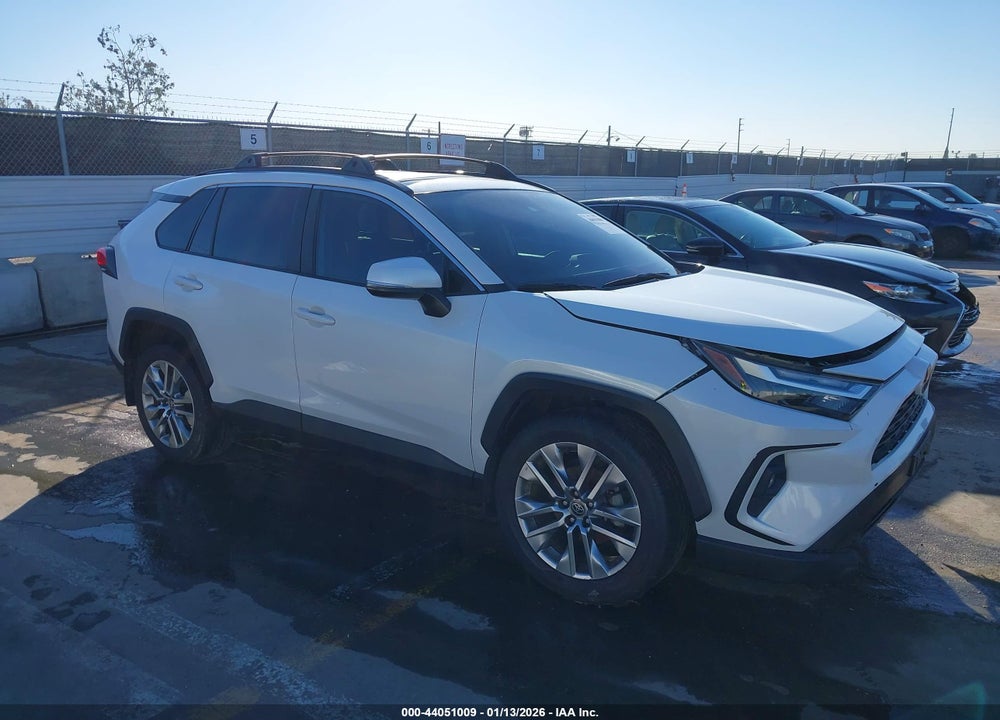 2023 TOYOTA RAV4 XLE PREMIUM VIN: 2T3C1RFV3PW270850