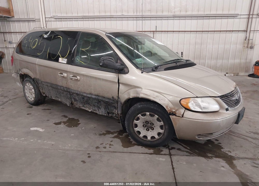 2003 CHRYSLER TOWN & COUNTRY VIN: 2C8GP24R33R325281
