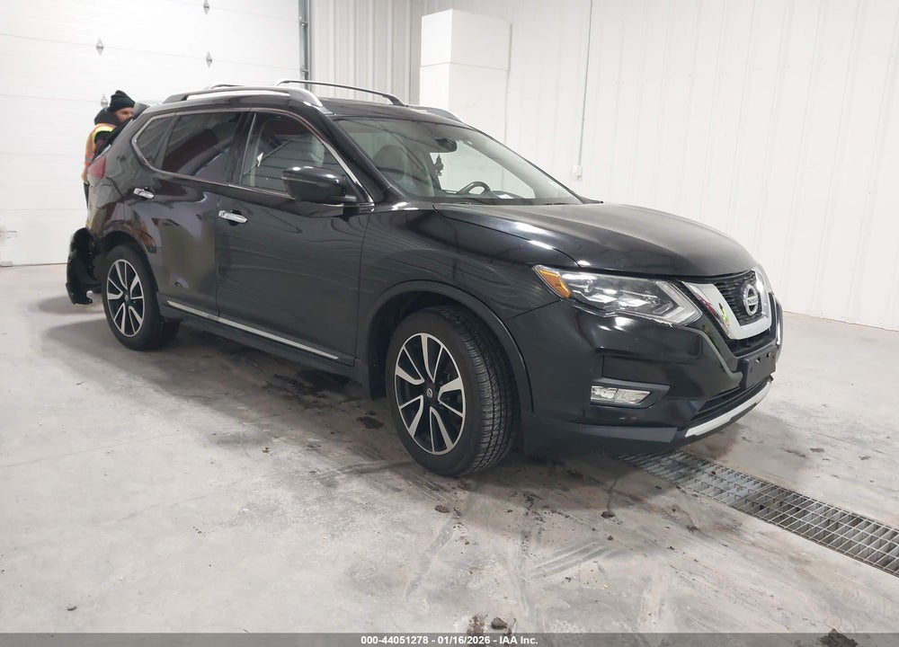 2018 NISSAN ROGUE SL VIN: JN8AT2MVXJW348386