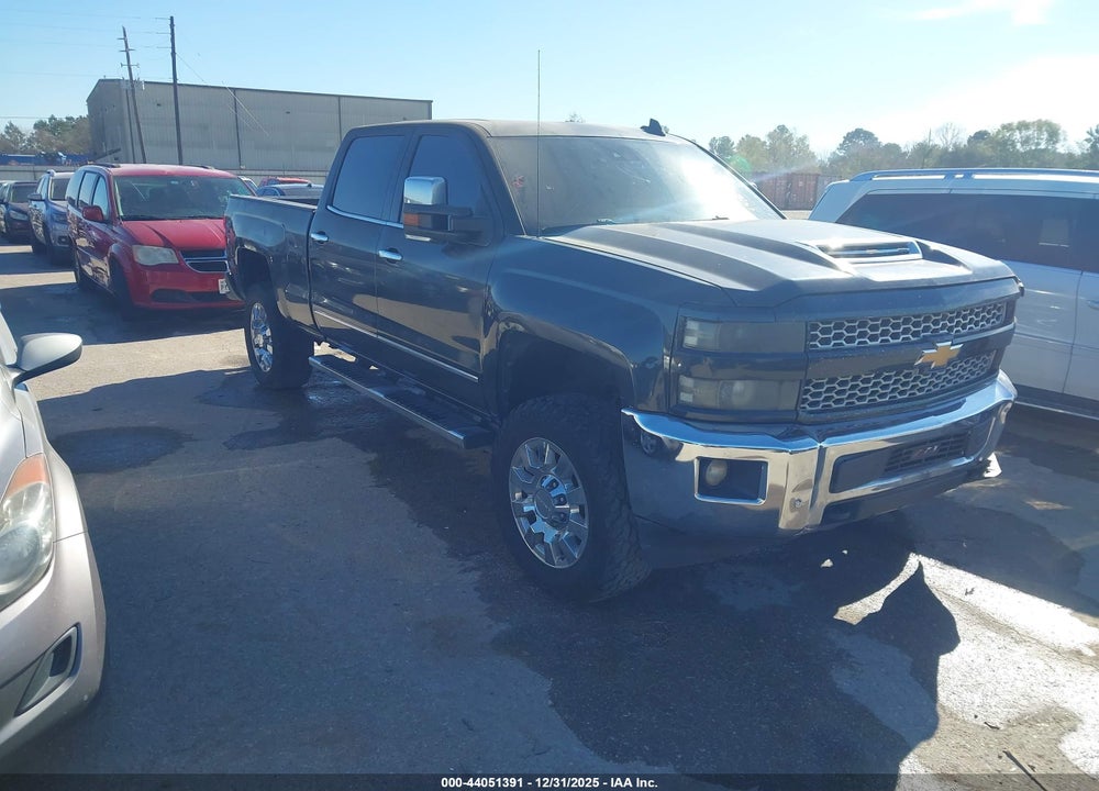 2018 CHEVROLET SILVERADO 2500HD LTZ VIN: 1GC1KWEY7JF137709