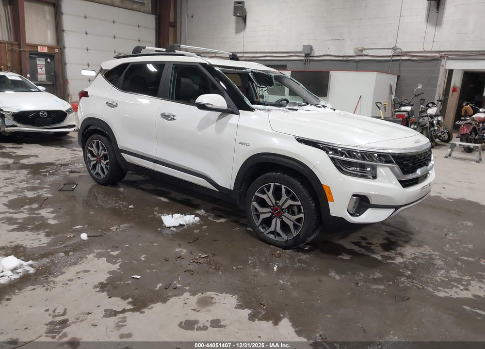 2023 KIA SELTOS SX TURBO VIN: KNDETCA28P7432934