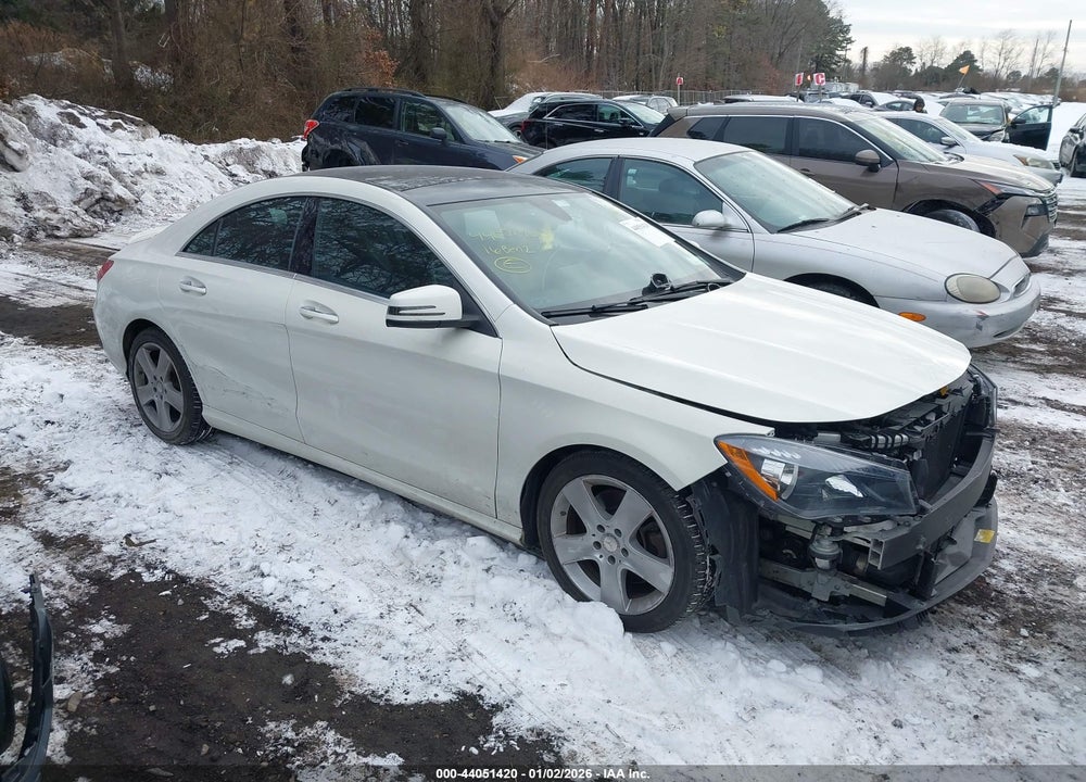 2016 MERCEDES-BENZ CLA 250 4MATIC VIN: WDDSJ4GB5GN372196