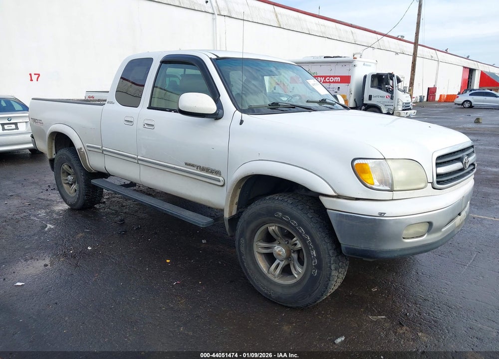 2002 TOYOTA TUNDRA LTD V8 VIN: 5TBBT48142S241878