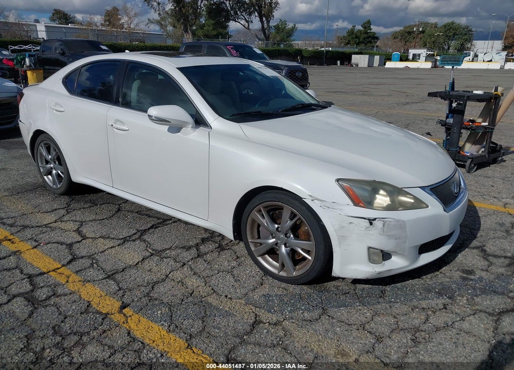2009 LEXUS IS 350 VIN: JTHBE262995023130