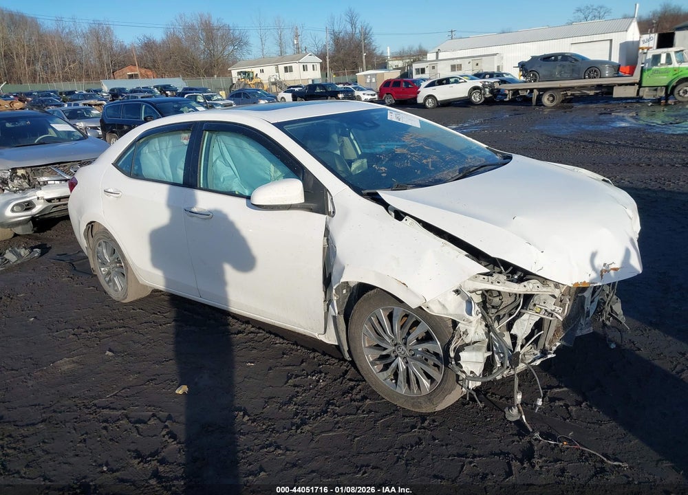 2018 TOYOTA COROLLA XLE VIN: 2T1BURHE9JC089866