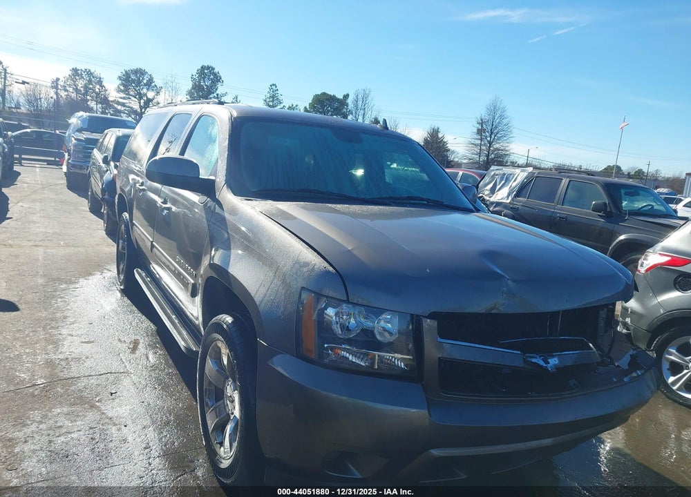 2013 CHEVROLET SUBURBAN 1500 LS VIN: 1GNSCHE06DR137086