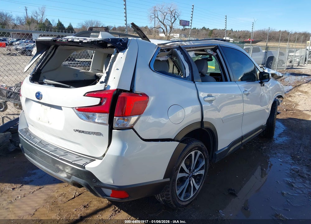2021 SUBARU FORESTER LIMITED VIN: JF2SKAUC8MH416660