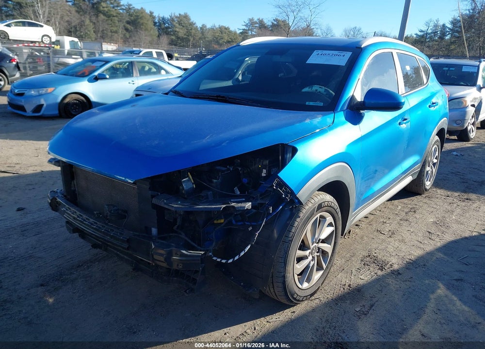 2017 HYUNDAI TUCSON SE VIN: KM8J3CA43HU296193