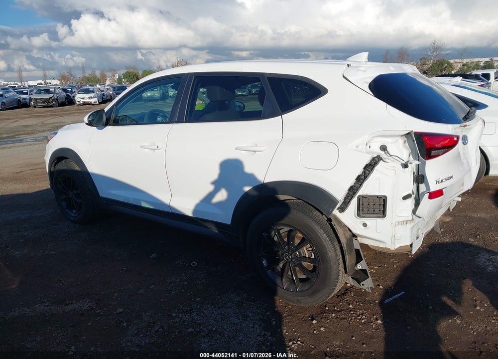 2020 HYUNDAI TUCSON SE VIN: KM8J2CA48LU152344