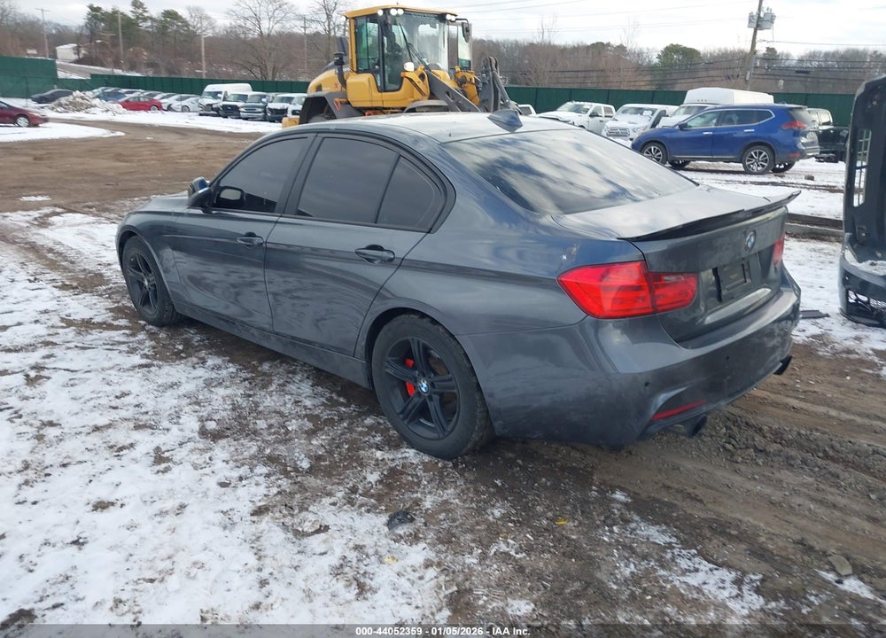 2013 BMW 328I XDRIVE VIN: WBA3B3C5XDF537085