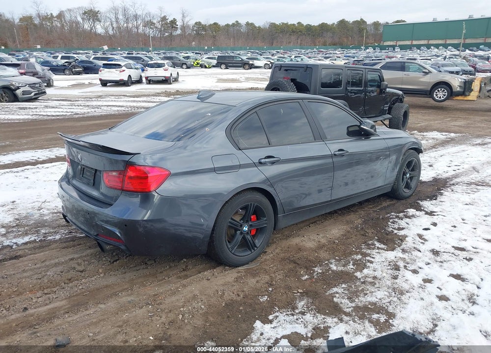 2013 BMW 328I XDRIVE VIN: WBA3B3C5XDF537085