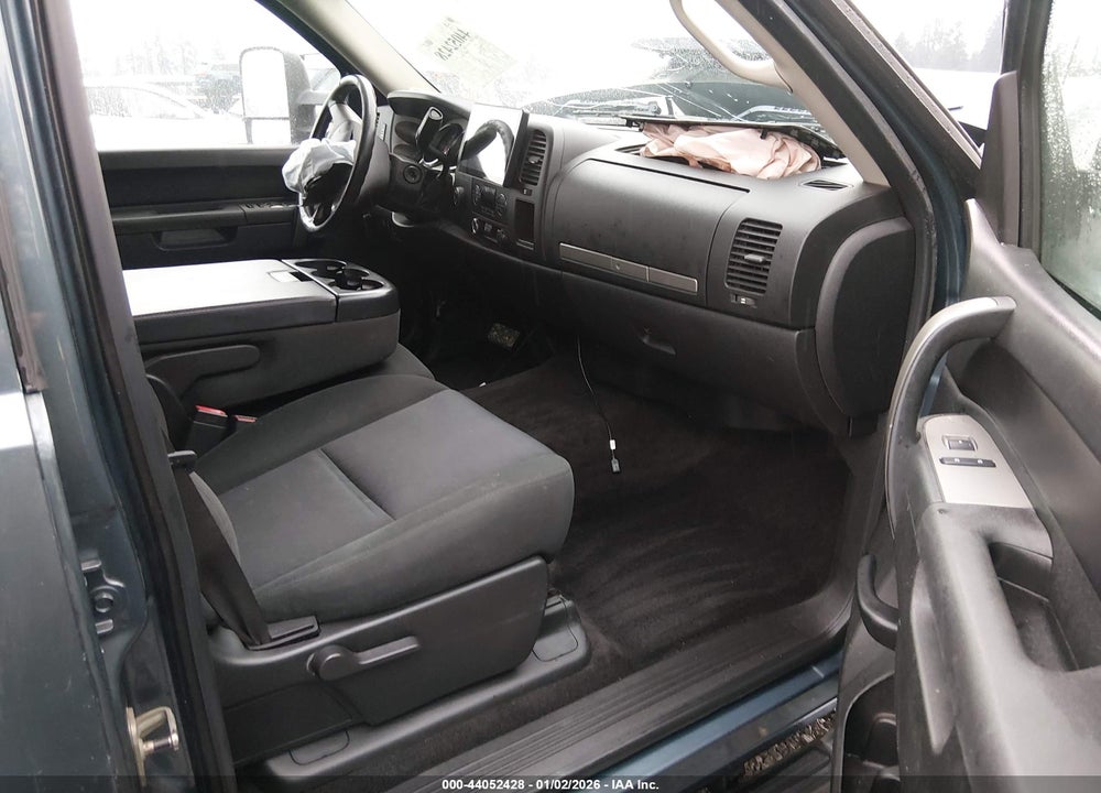 2011 GMC SIERRA 3500HD SLE VIN: 1GT423C82BF163070