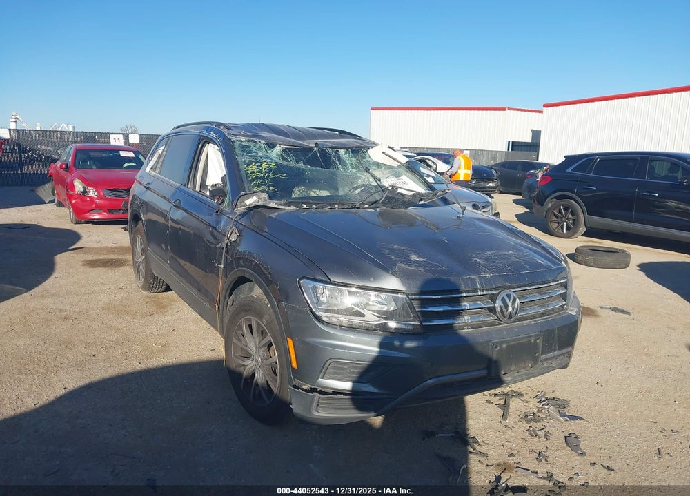 2019 VOLKSWAGEN TIGUAN 2.0T SE/2.0T SEL/2.0T SEL R-LINE/2.0T SEL R-LINE BLACK VIN: 3VV3B7AX2KM063310