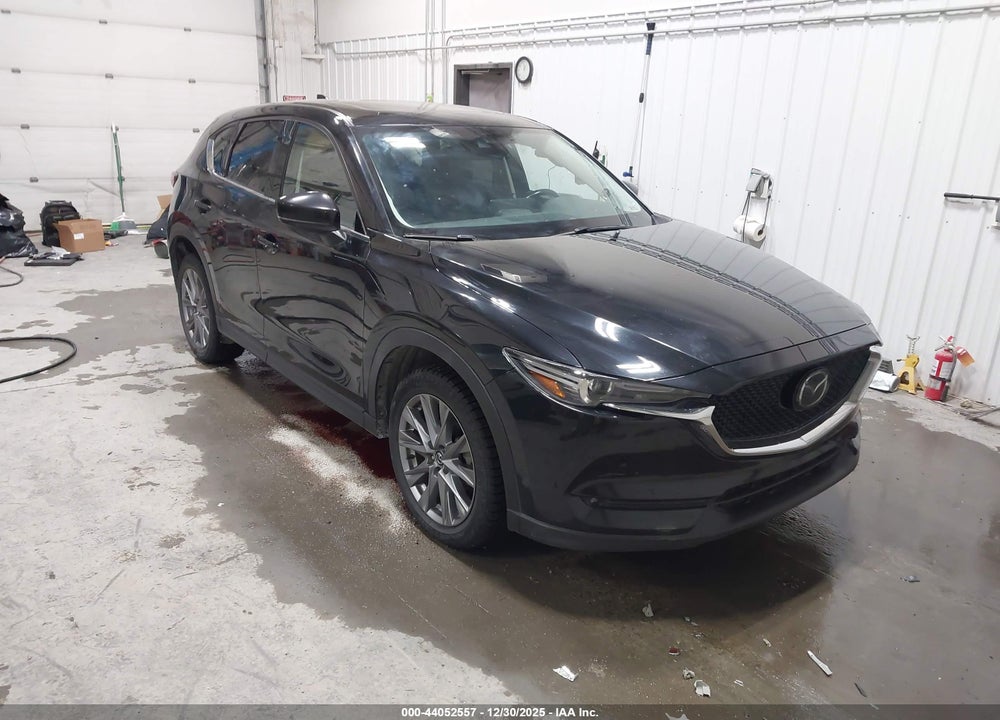 2021 MAZDA CX-5 GRAND TOURING VIN: JM3KFBDM3M0390332