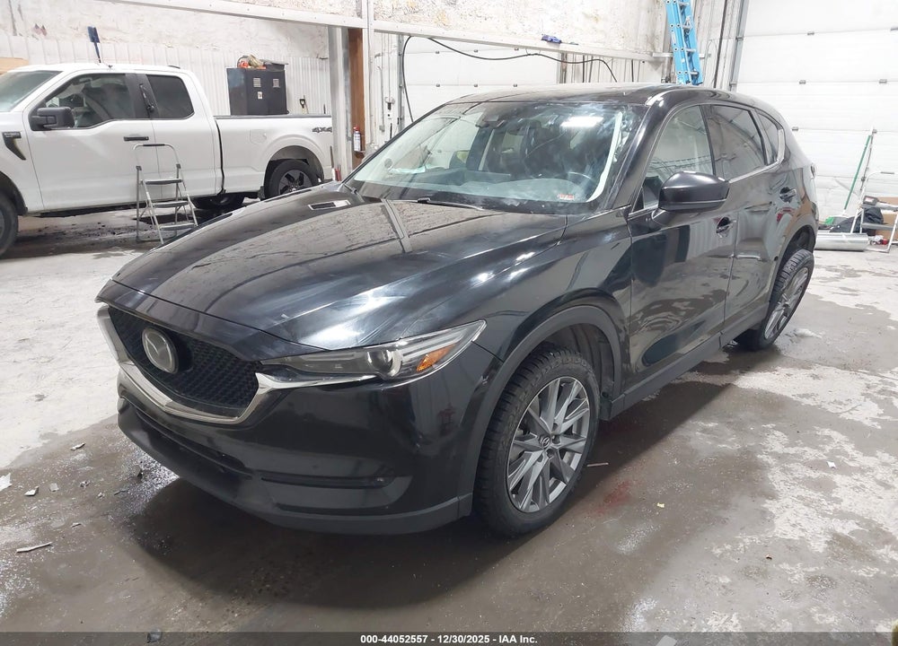 2021 MAZDA CX-5 GRAND TOURING VIN: JM3KFBDM3M0390332