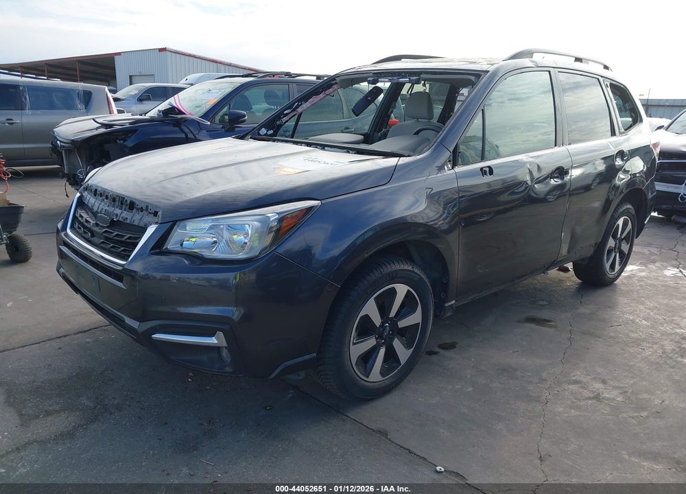 2018 SUBARU FORESTER 2.5I PREMIUM VIN: JF2SJAGC2JH616198