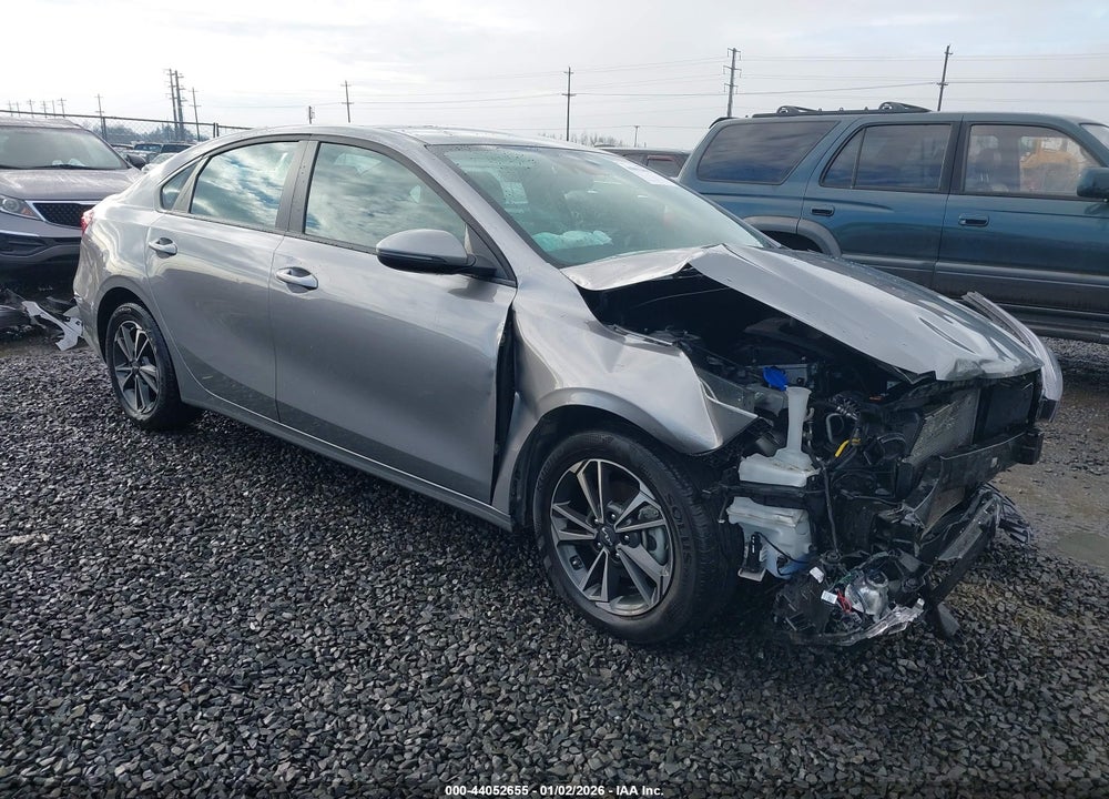 2024 KIA FORTE LXS VIN: 3KPF24AD5RE772737