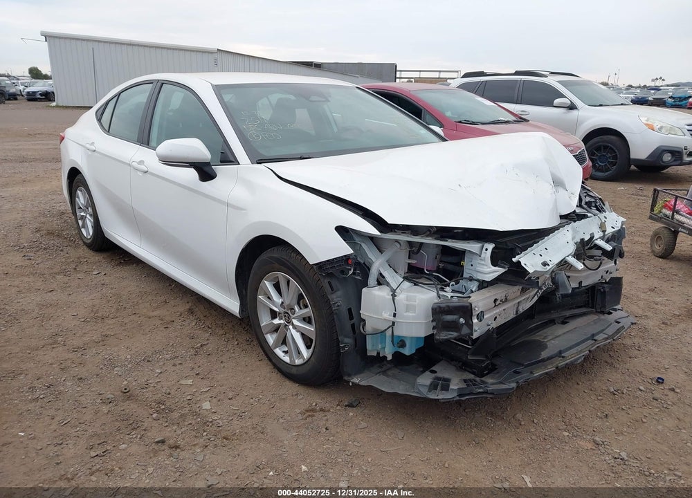 2025 TOYOTA CAMRY LE VIN: 4T1DAACK5SU033536