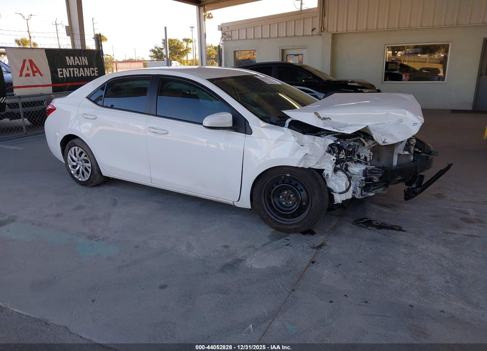 2019 TOYOTA COROLLA LE VIN: 2T1BURHE3KC158987