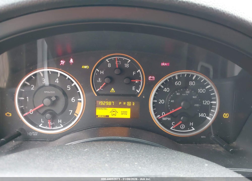 2015 NISSAN ARMADA PLATINUM/SL/SV VIN: 5N1AA0NC8FN612670