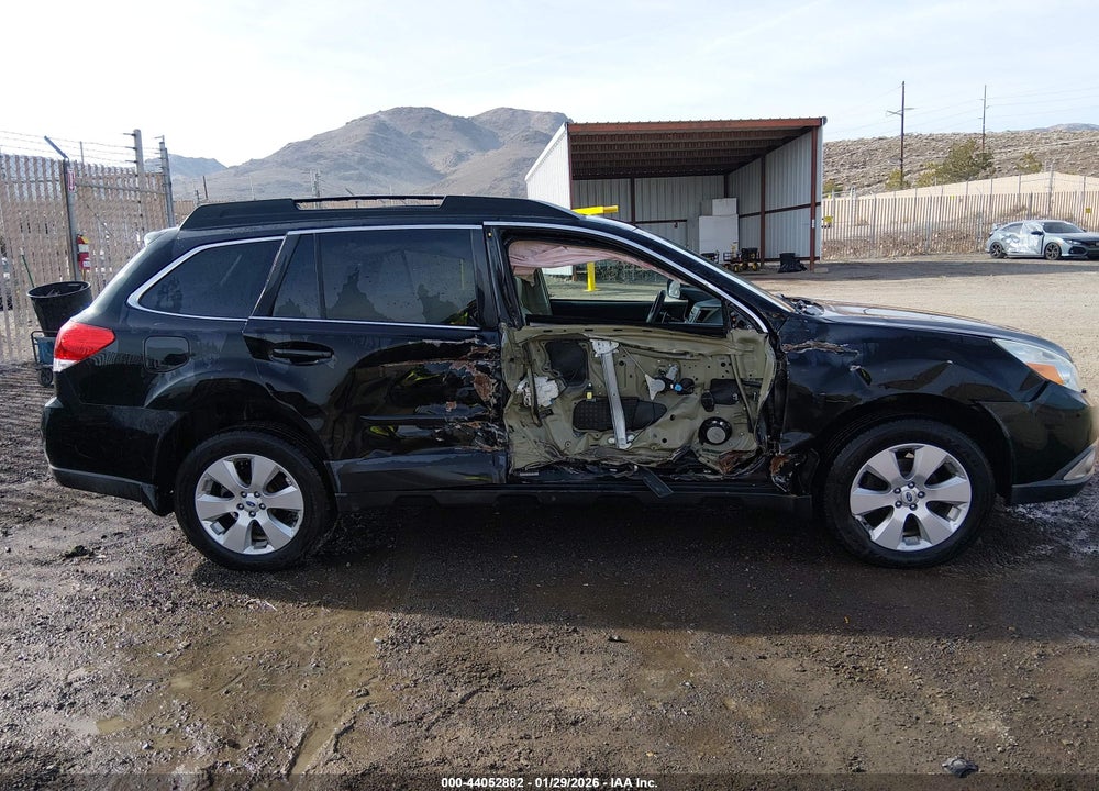 2011 SUBARU OUTBACK 2.5I LIMITED VIN: 4S4BRBKC5B3443680