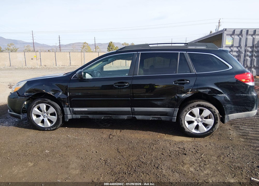 2011 SUBARU OUTBACK 2.5I LIMITED VIN: 4S4BRBKC5B3443680