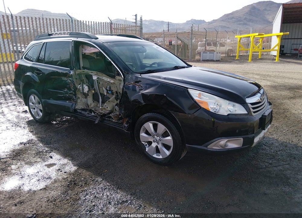 2011 SUBARU OUTBACK 2.5I LIMITED VIN: 4S4BRBKC5B3443680