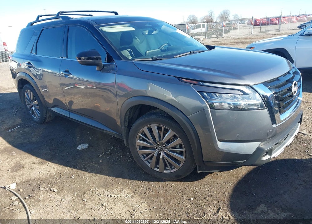 2024 NISSAN PATHFINDER SL FWD VIN: 5N1DR3CB8RC226056