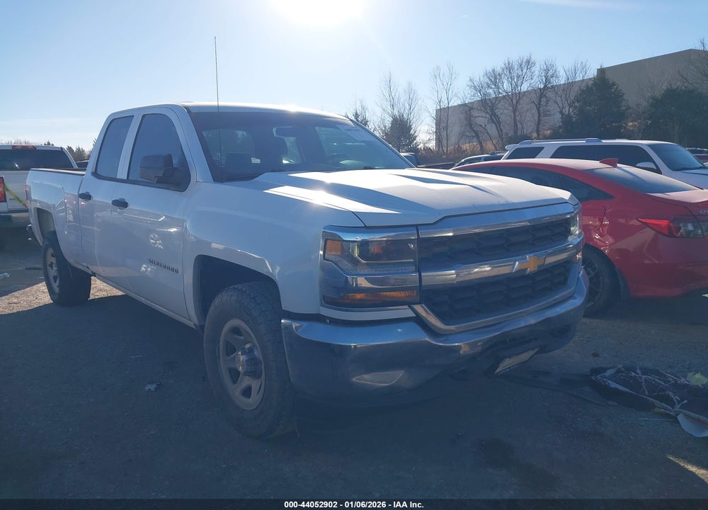 2017 CHEVROLET SILVERADO 1500 WT VIN: 1GCVKNEC2HZ334618