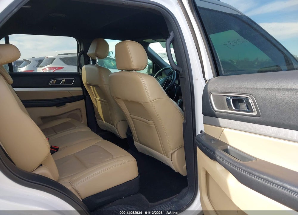 2017 FORD EXPLORER XLT VIN: 1FM5K7D82HGD86704