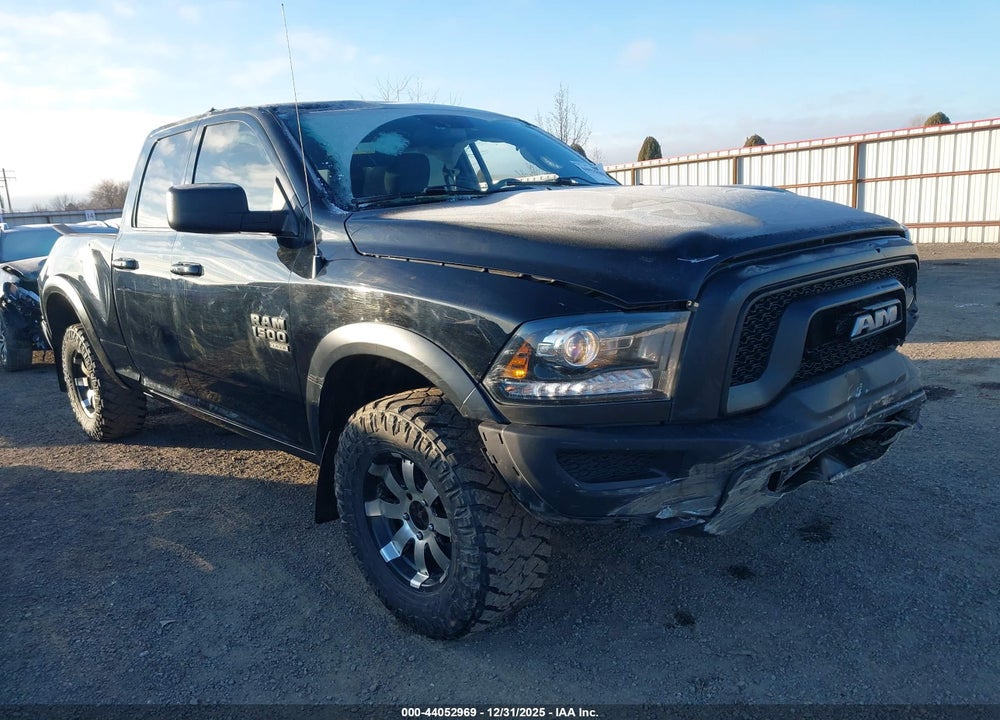 2022 RAM 1500 CLASSIC WARLOCK  4X4 6'4 BOX VIN: 1C6RR7GG0NS175327