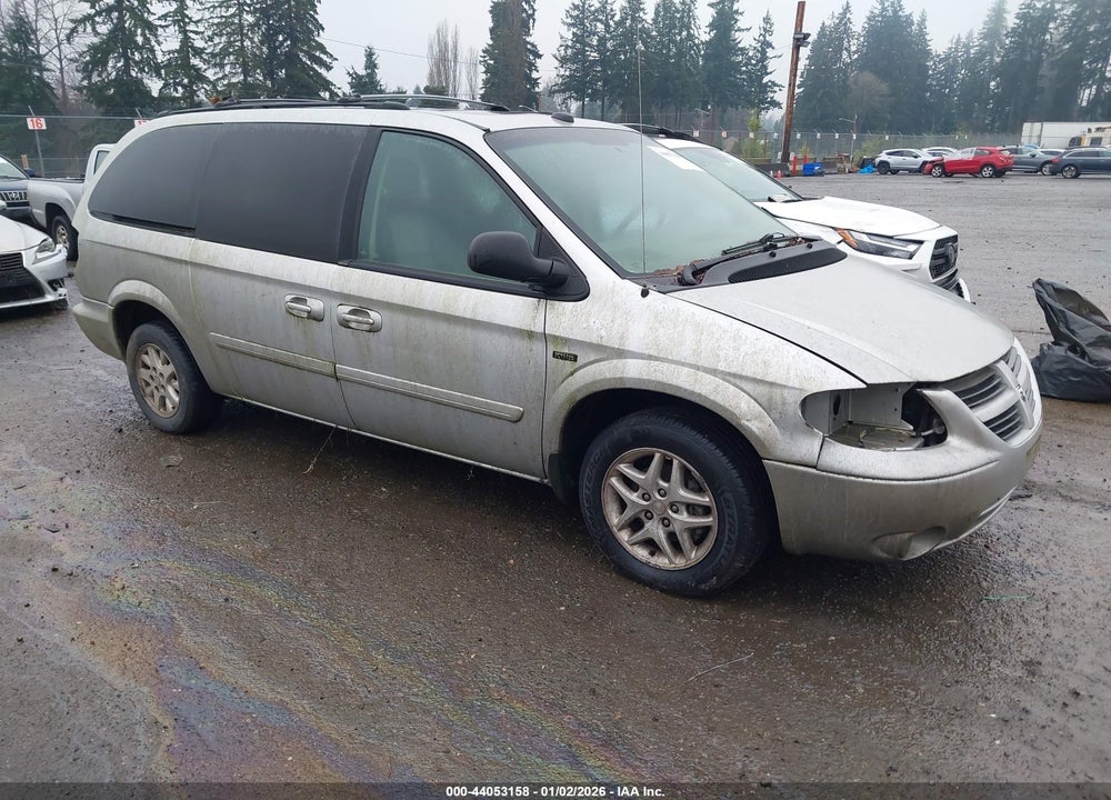 2005 DODGE GRAND CARAVAN SXT VIN: 2D4GP44L65R354322