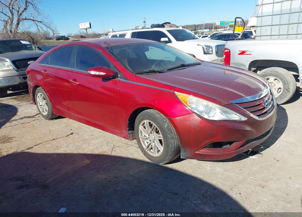 2014 HYUNDAI SONATA GLS VIN: 5NPEB4AC1EH912579