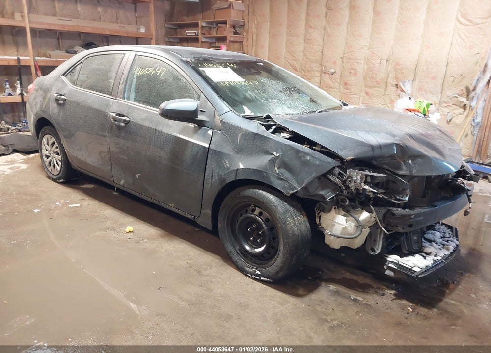 2019 TOYOTA COROLLA LE VIN: 2T1BURHE0KC198573
