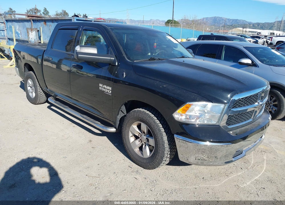 2022 RAM 1500 CLASSIC SLT  4X2 5'7 BOX VIN: 1C6RR6LG5NS192835