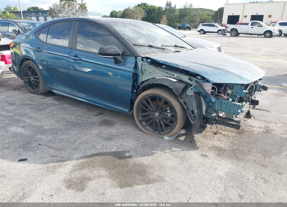 2025 TOYOTA CAMRY XSE VIN: 4T1DAACK6SU133936