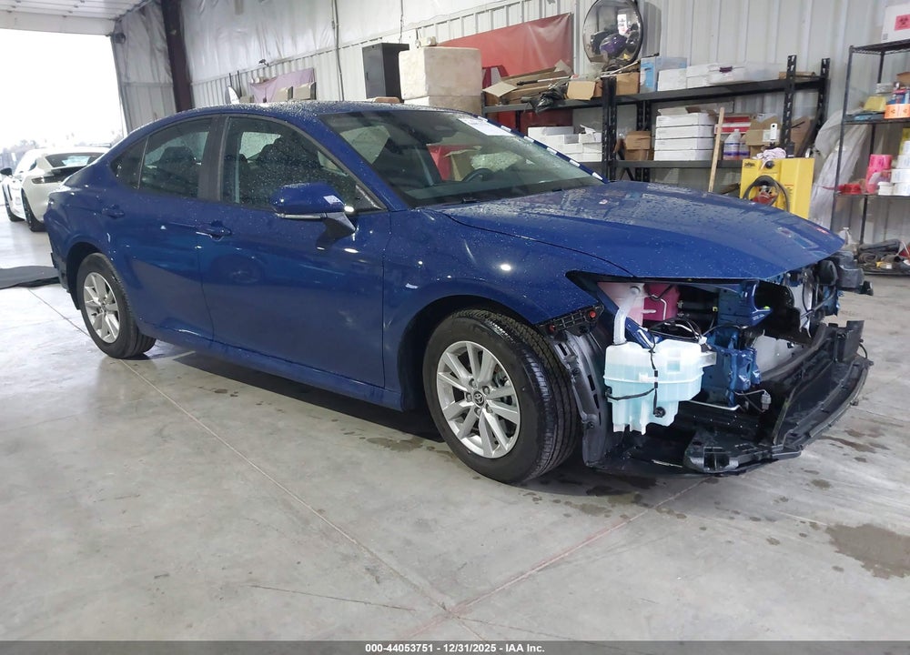 2025 TOYOTA CAMRY LE VIN: 4T1DAACK2SU101999