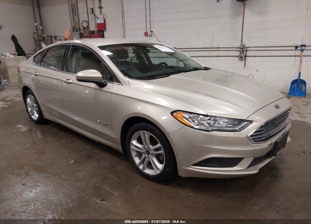2018 FORD FUSION HYBRID S VIN: 3FA6P0UU3JR100135