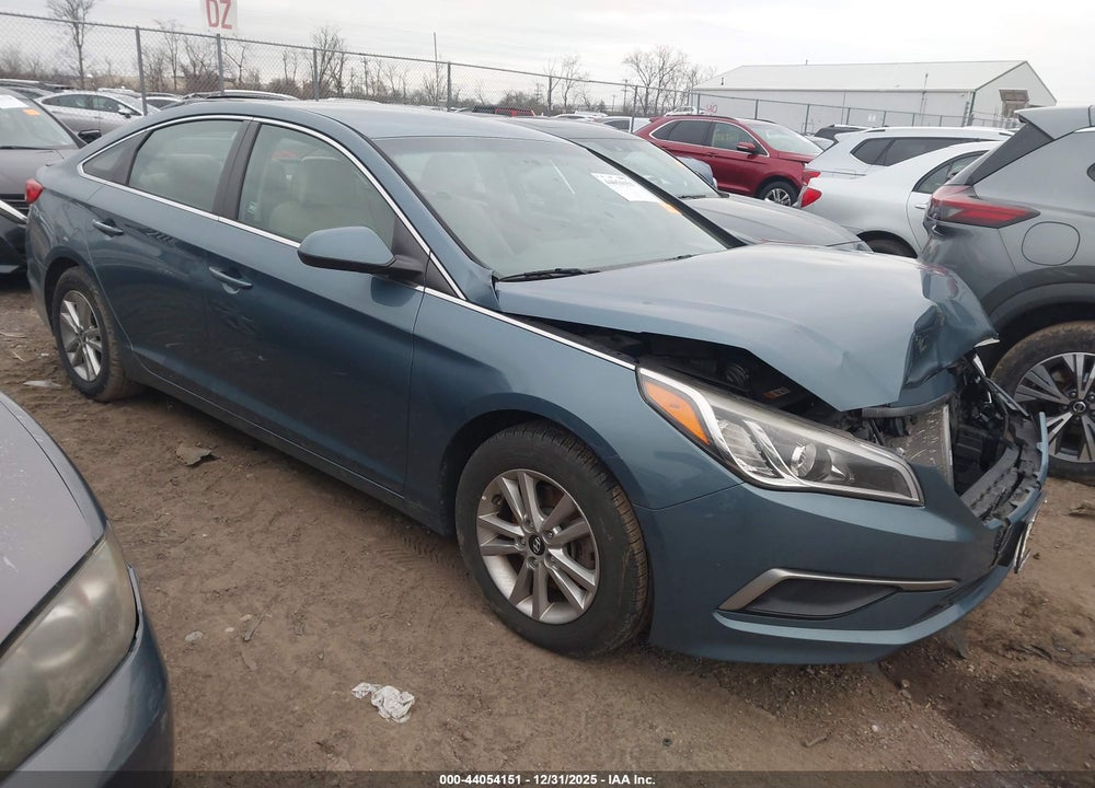 2016 HYUNDAI SONATA SE VIN: 5NPE24AF2GH337406